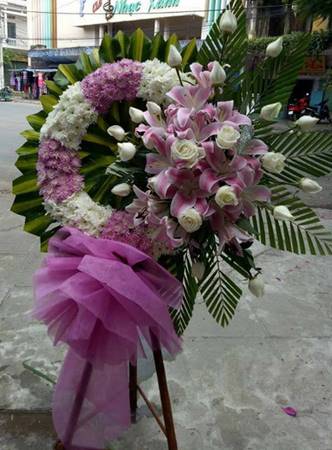 HV221 Lẵng hoa viếng tang xã Thạch Bình Hà Tĩnh