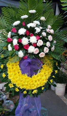 HV233 Lẵng hoa viếng đám tang phường An Hội Bến Tre