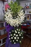 HV207 Vòng hoa cườm đám tang xã Tân Phú Trung Củ Chi