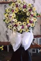 HV208 Mẫu vòng hoa viếng tang lễ phường 6 Quận 6